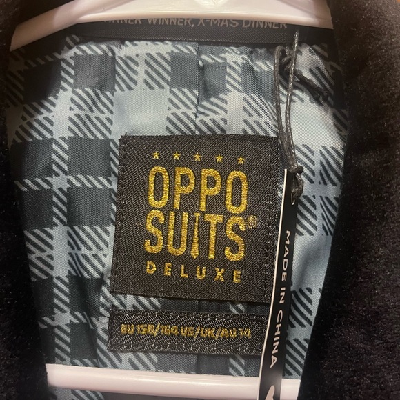 OppoSuits Rich Green Velvet Kids Dinner Jacket - Picture 2 of 4